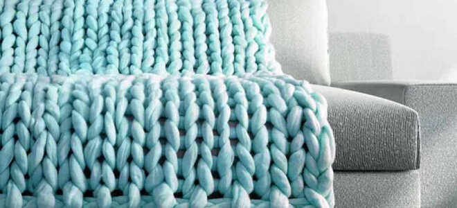 Плед крупной вязки своими руками: модно, оригинально и очень просто