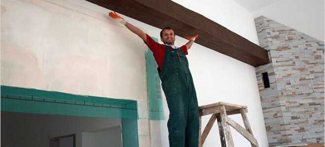 Отделка потолка деревянными балками