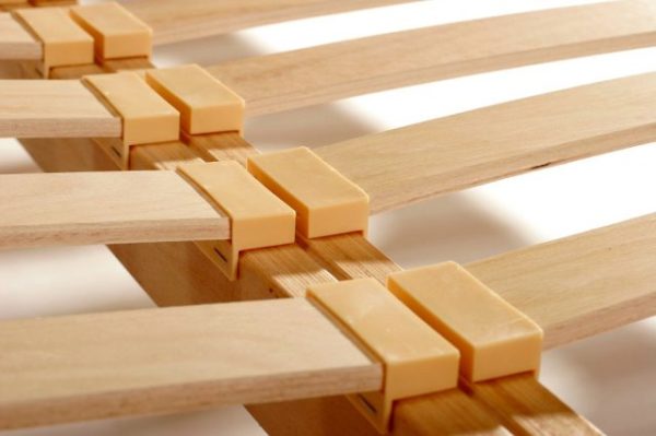 Ламели должны быть хорошо закреплены