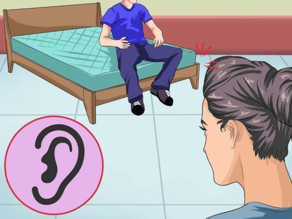 Попытайтесь найти источник скрипа на слух