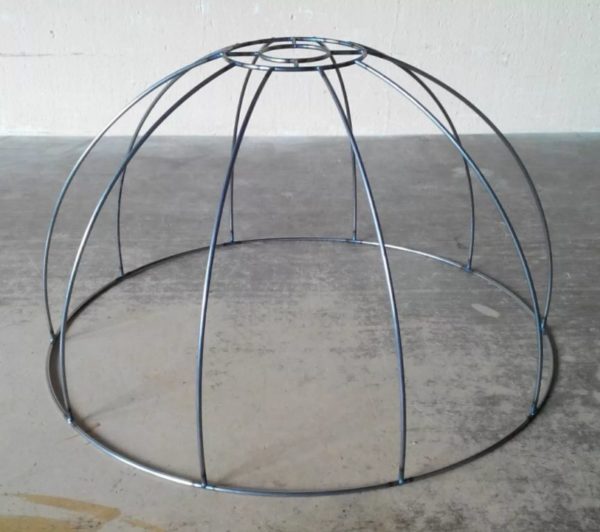 Каркас определяет форму абажура и его дизайн