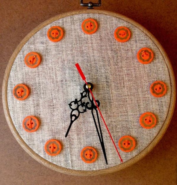 Часы в стиле Hoop art