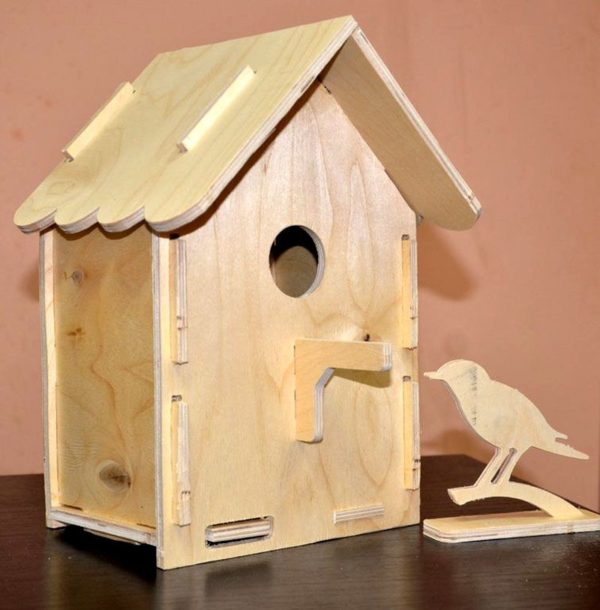 Фанерный скворечник