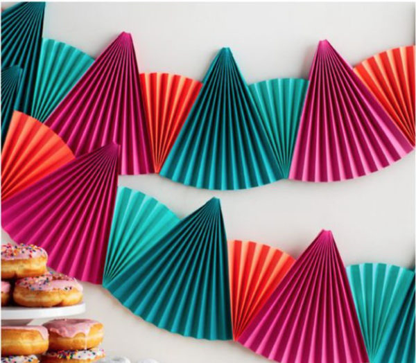 Веерная гирлянда